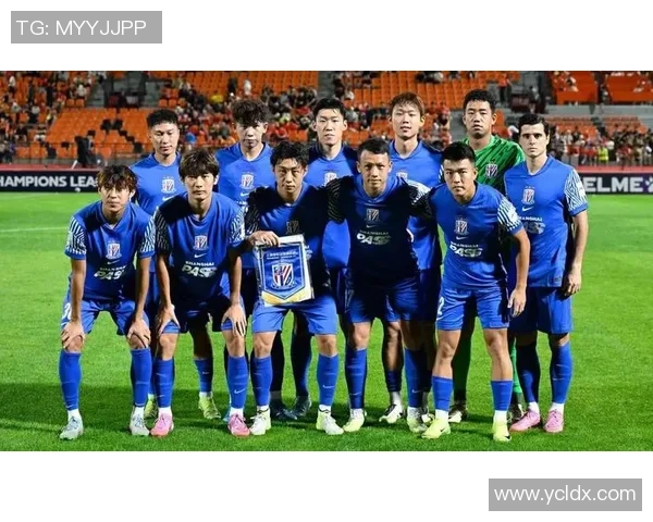 亚冠激战申花队迎战东京球队全力争胜的关键之战在11月27日上演